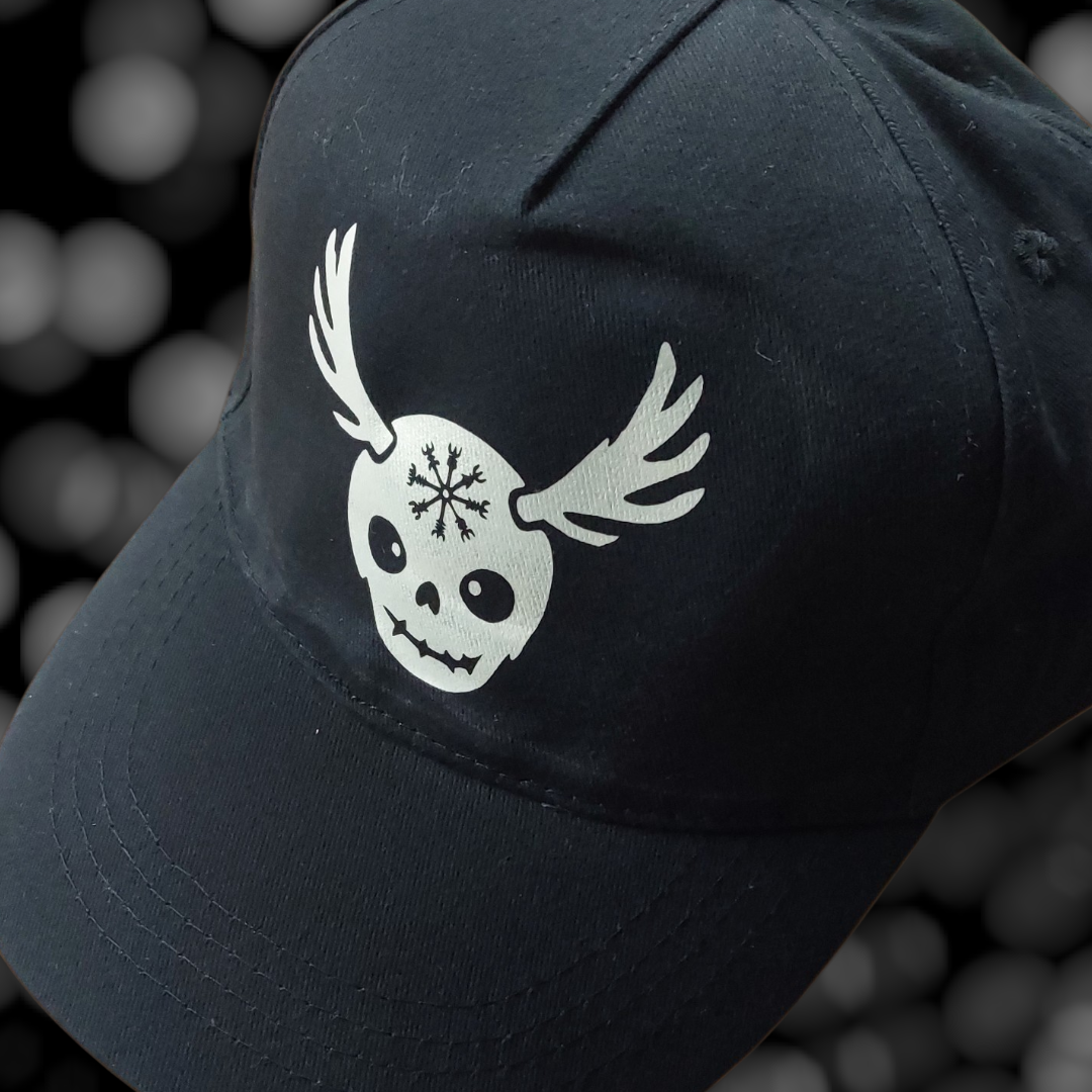Caps